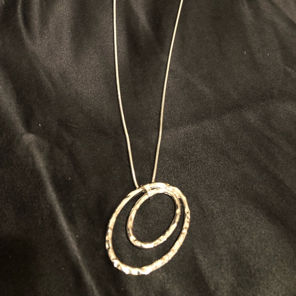 SILVER Oval Pendant Necklace